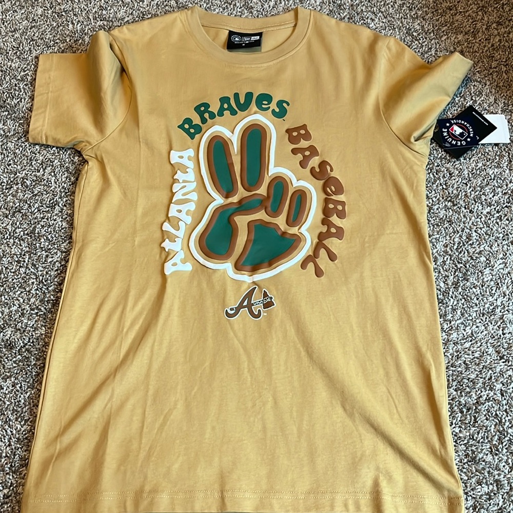New Era ATL Braves Graphic TShirt
